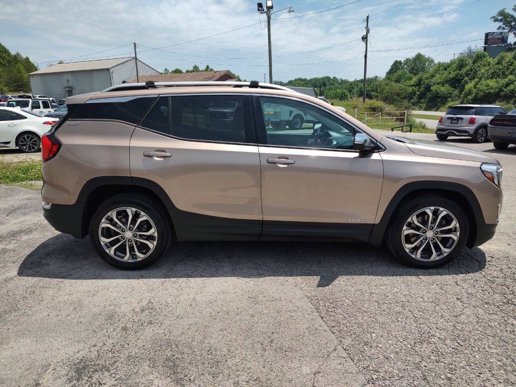 2018 GMC Terrain Image 9
