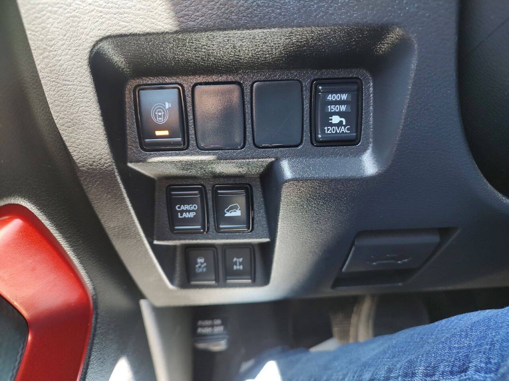 2024 Nissan Frontier Image 31