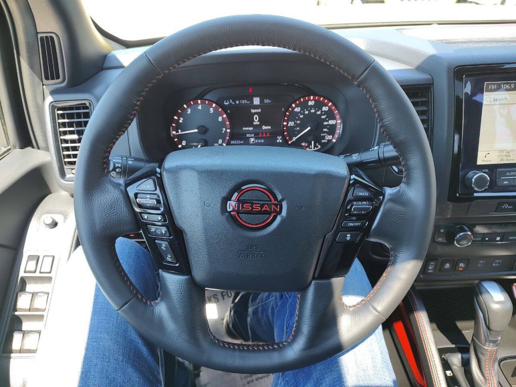 2024 Nissan Frontier Image 35