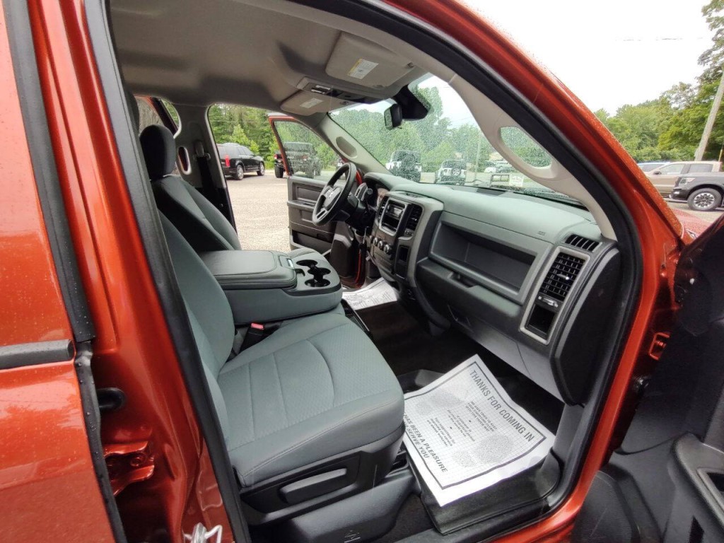 2013 RAM 1500 Image 18