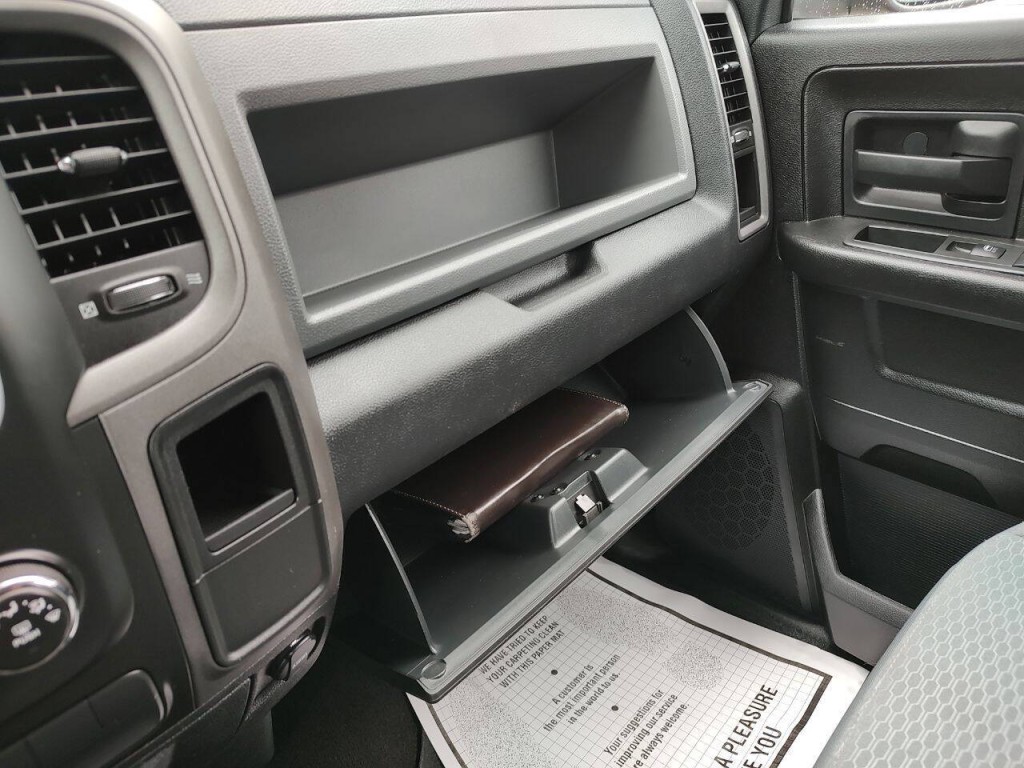 2013 RAM 1500 Image 29