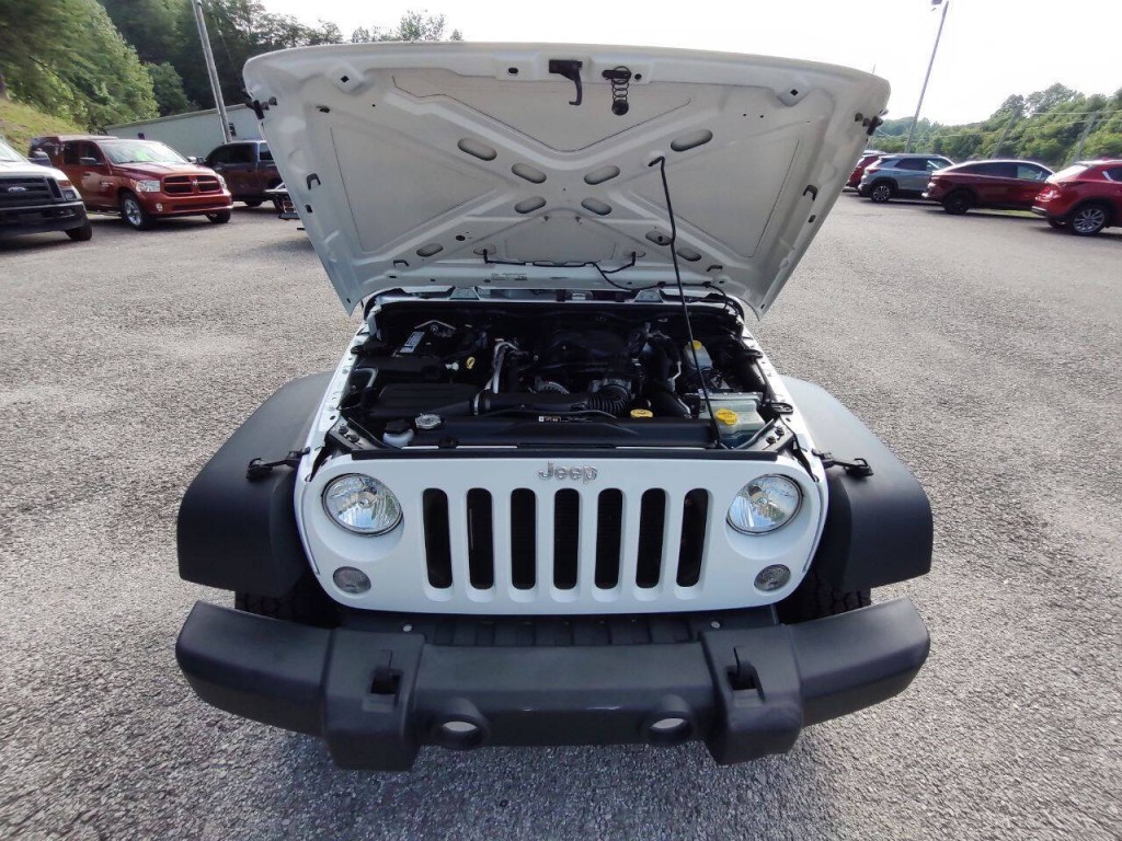 2018 Jeep Wrangler Image 12