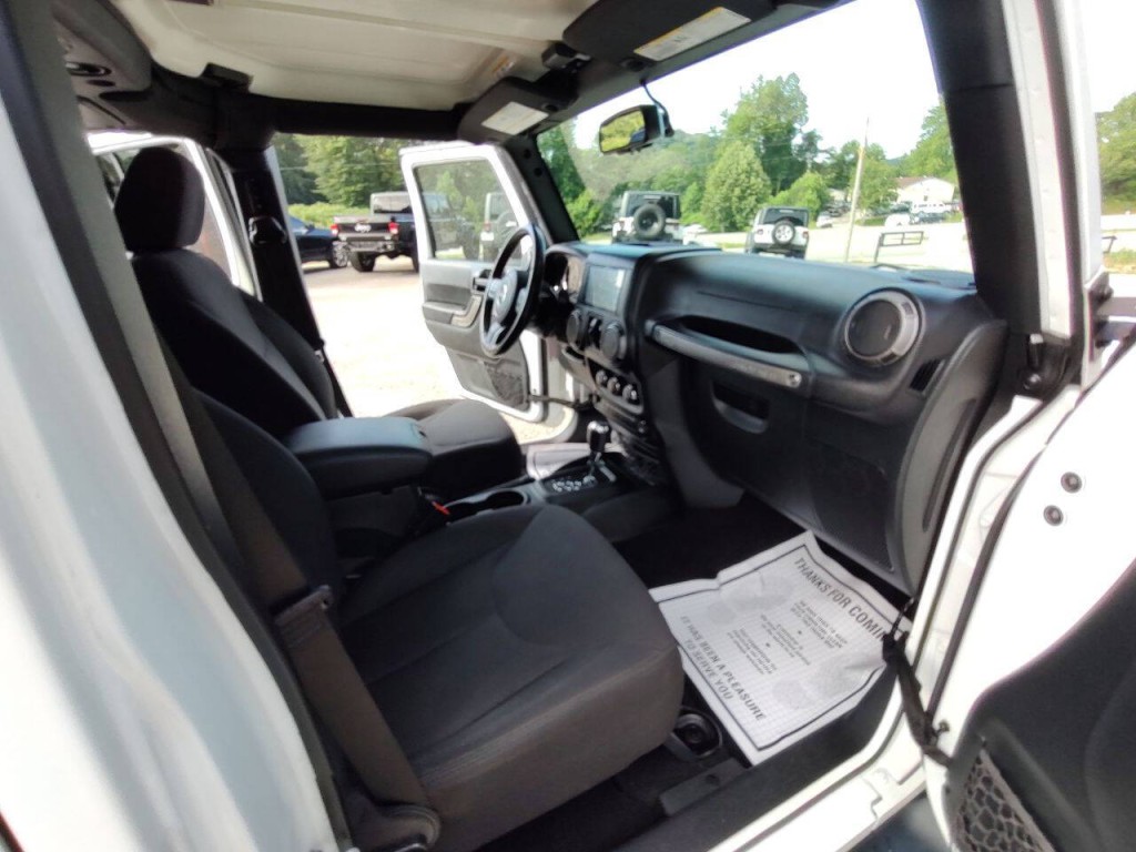 2018 Jeep Wrangler Image 19