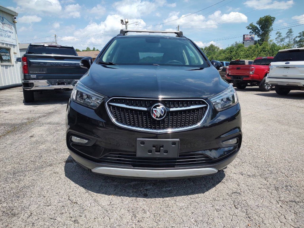 2017 Buick Enclave Image 9
