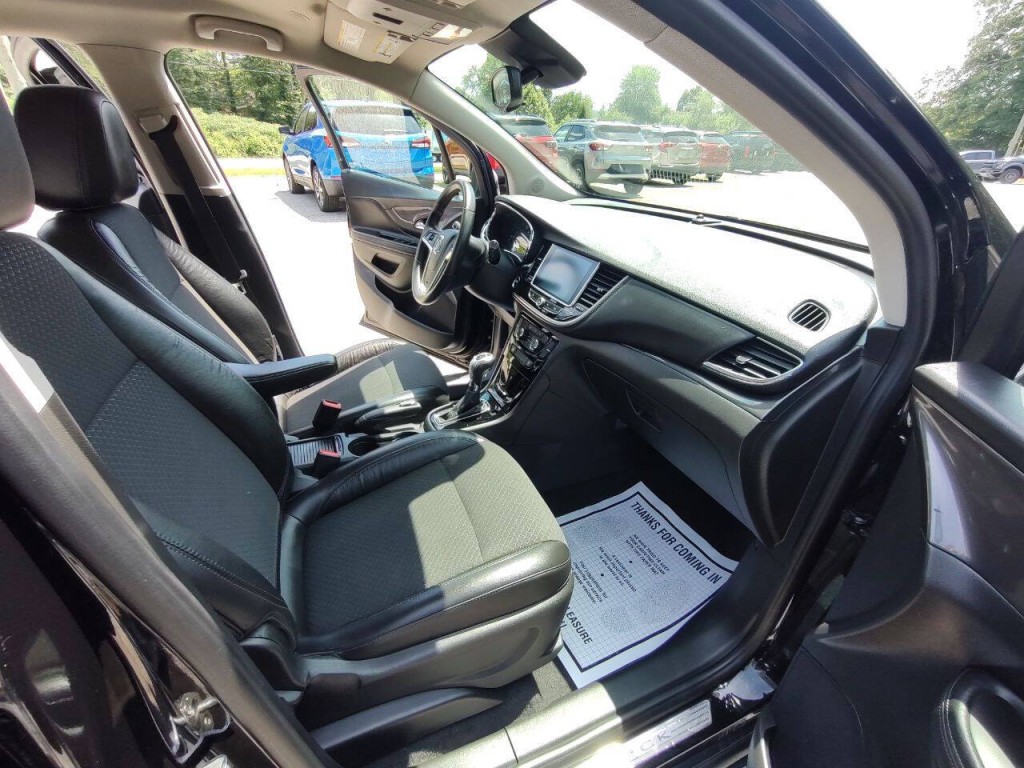 2017 Buick Enclave Image 17
