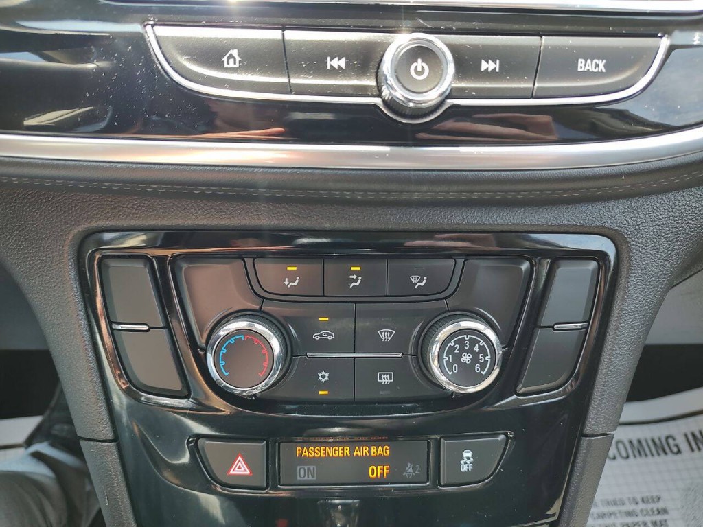 2017 Buick Enclave Image 27