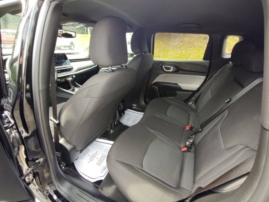 2025 Jeep Compass Image 21