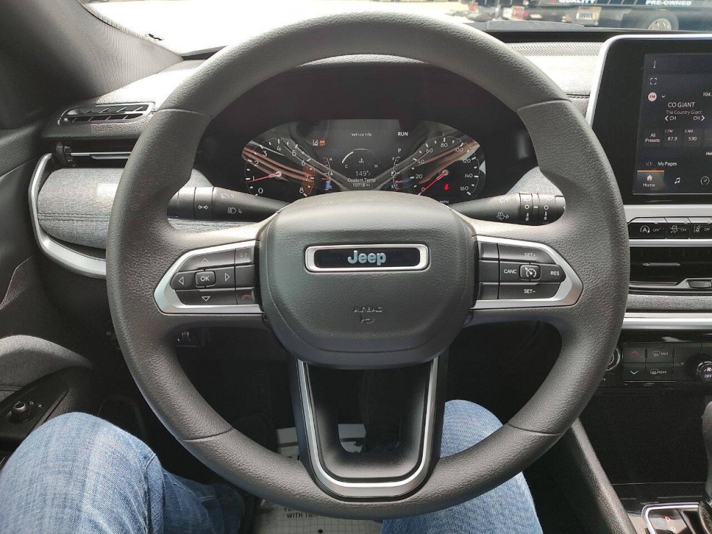 2025 Jeep Compass Image 31