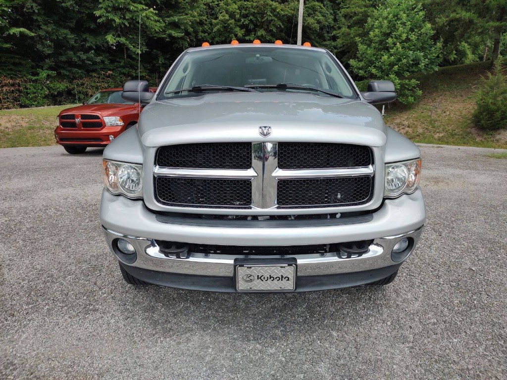 2003 Dodge Ram 3500 Image 3