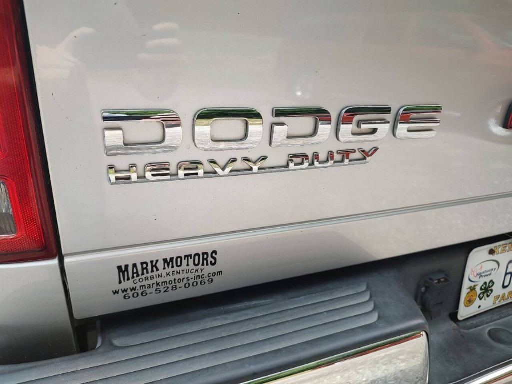 2003 Dodge Ram 3500 Image 13