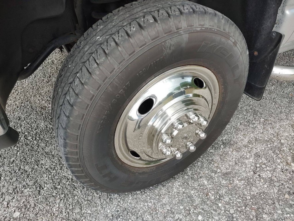 2003 Dodge Ram 3500 Image 16