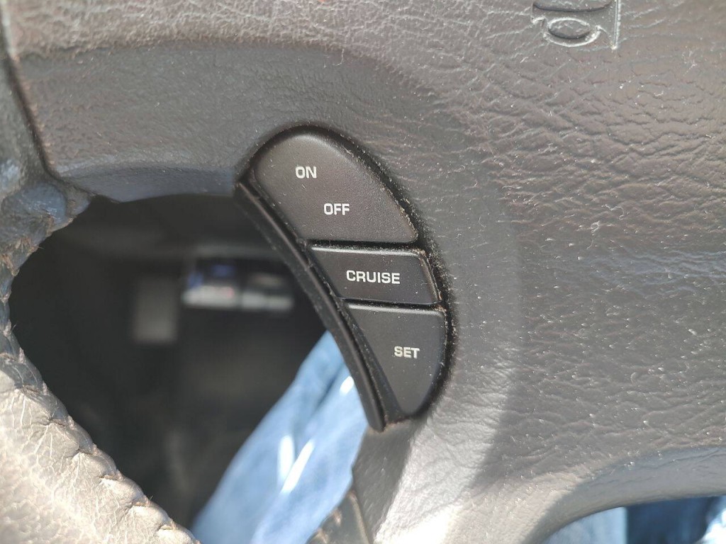 2003 Dodge Ram 3500 Image 28