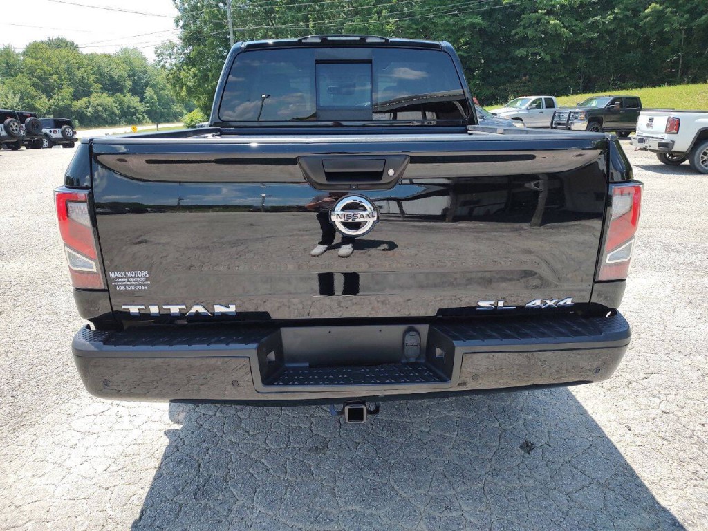 2020 Nissan Titan Image 6