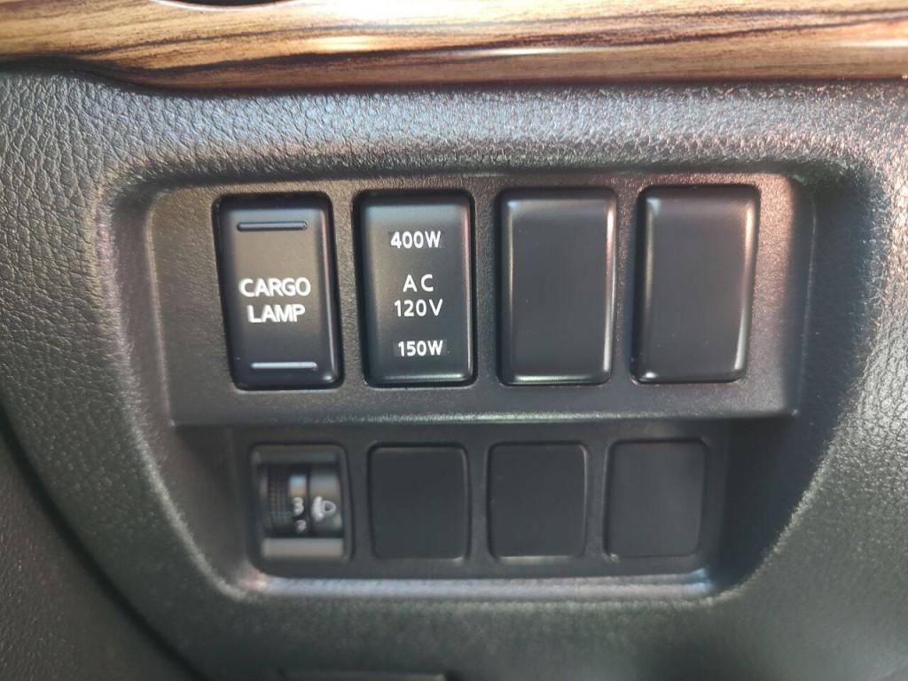 2020 Nissan Titan Image 29