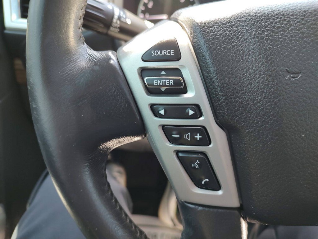 2020 Nissan Titan Image 33