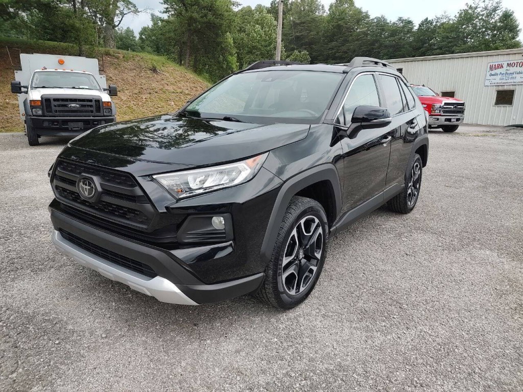 2021 Toyota Rav4 Image 2
