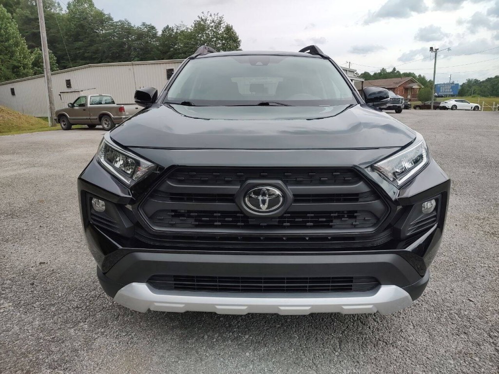 2021 Toyota Rav4 Image 3