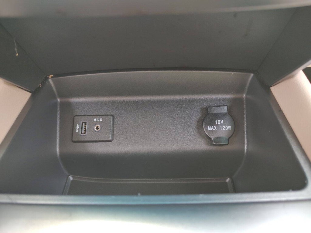 2017 Nissan Altima Image 40