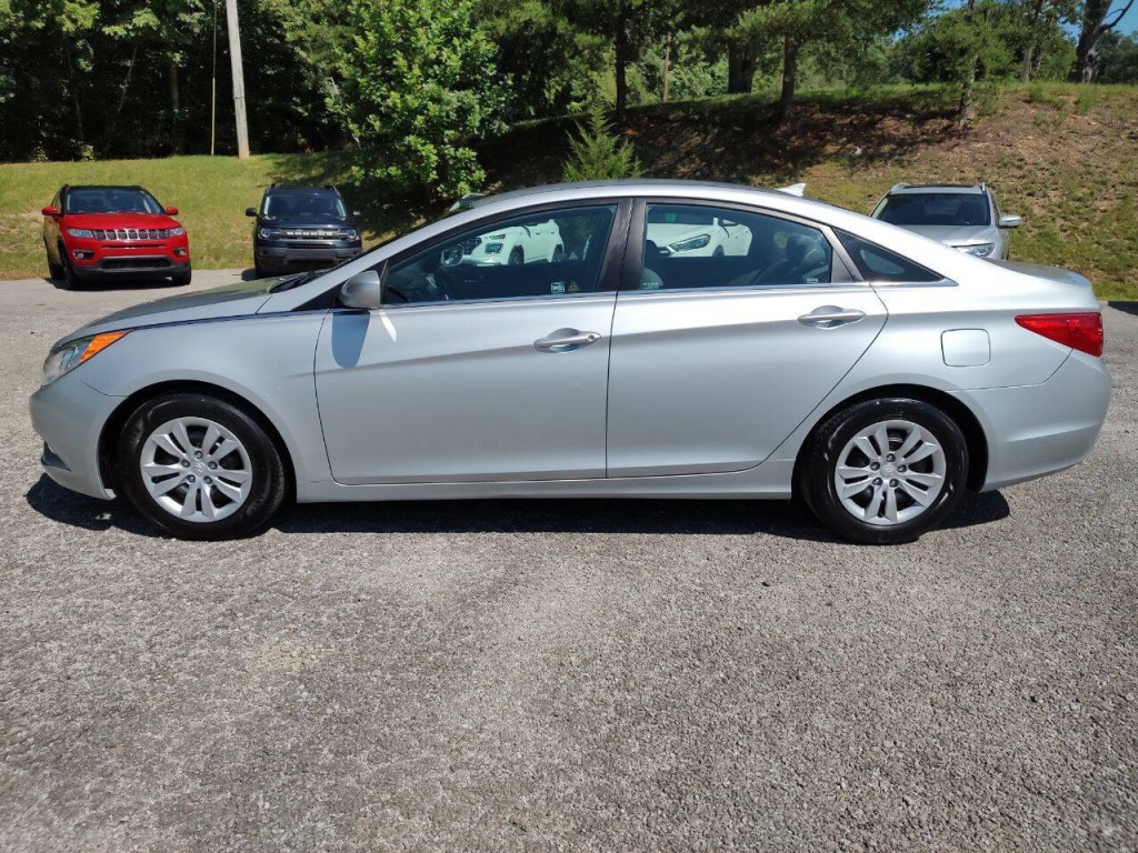 2013 Hyundai Sonata Image 9