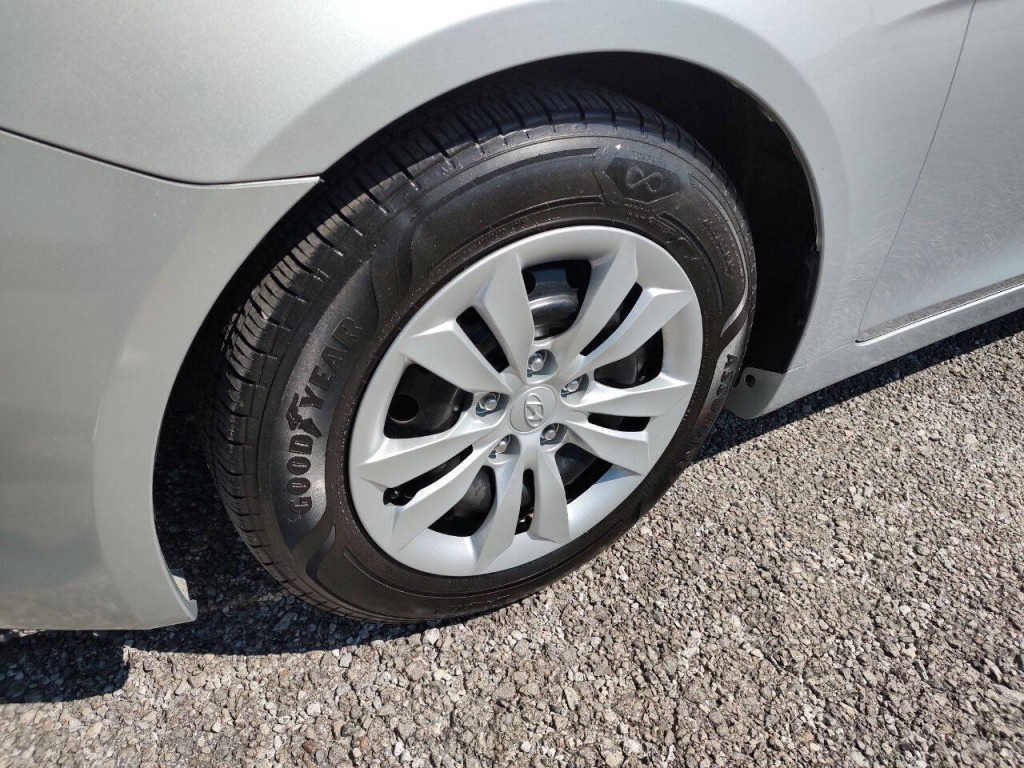 2013 Hyundai Sonata Image 10
