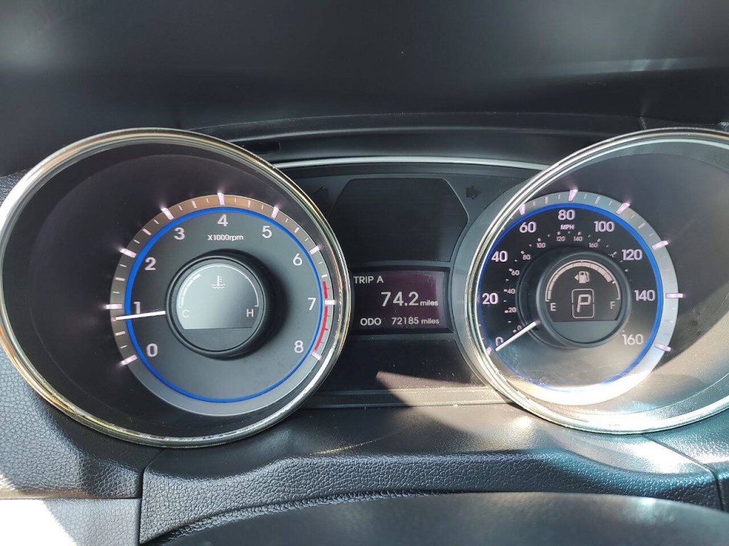 2013 Hyundai Sonata Image 22