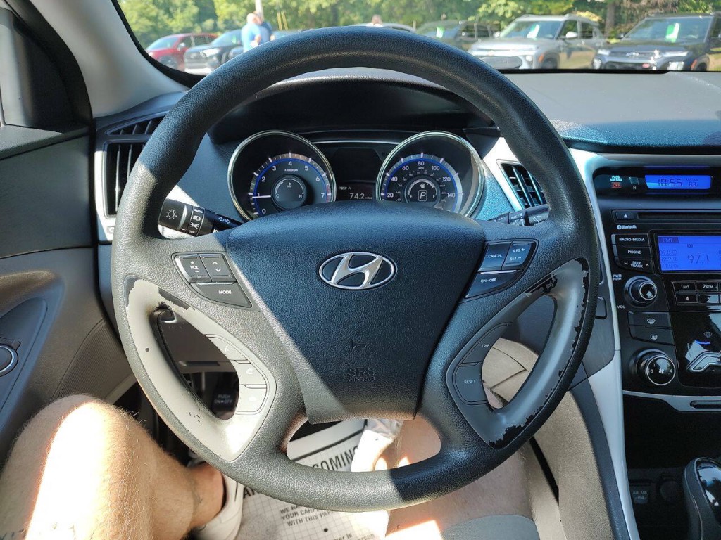 2013 Hyundai Sonata Image 27