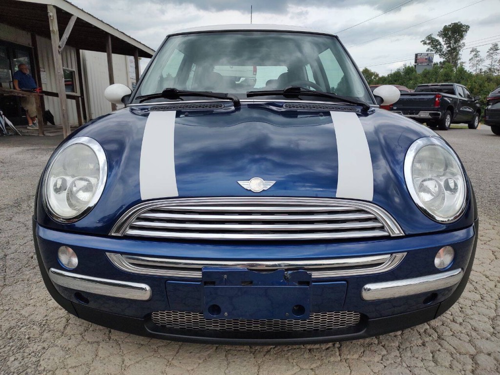2003 MINI Cooper Image 3