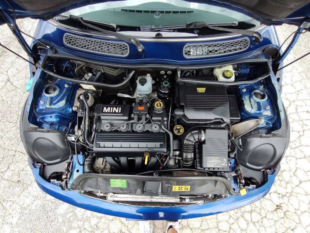2003 MINI Cooper Image 14
