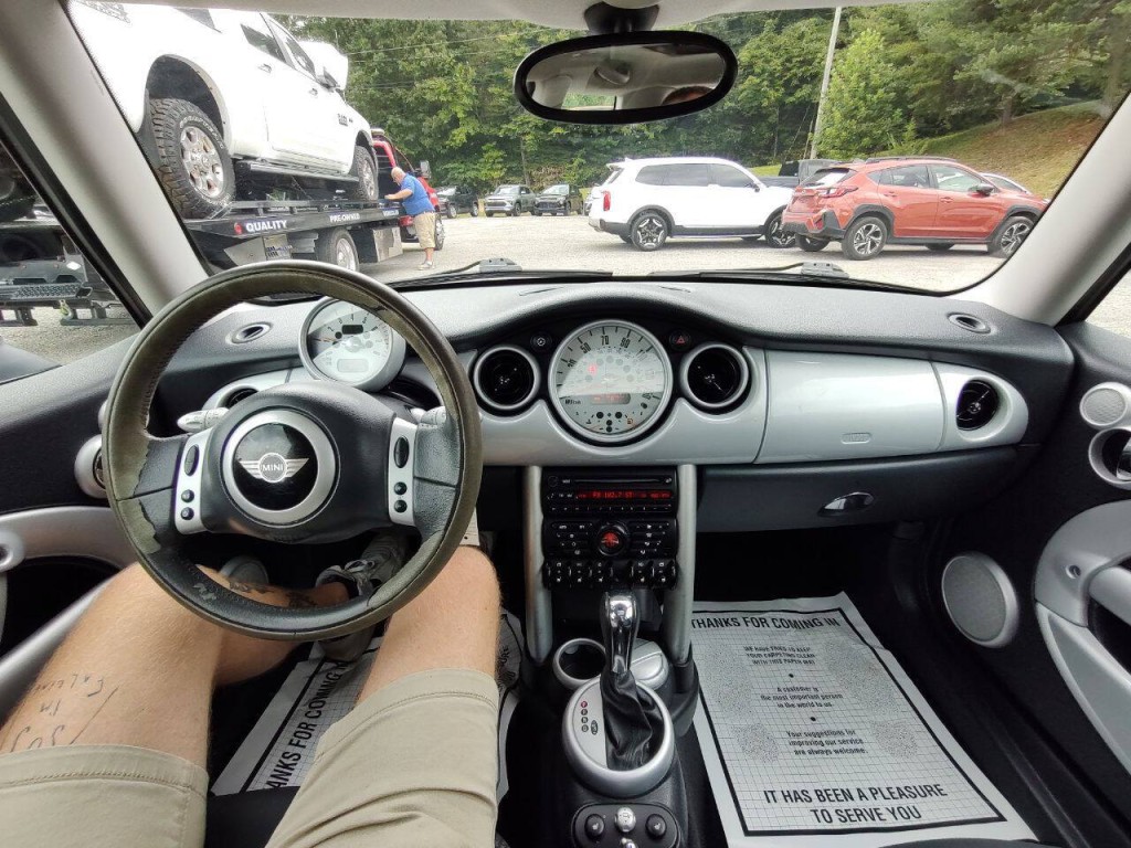 2003 MINI Cooper Image 33