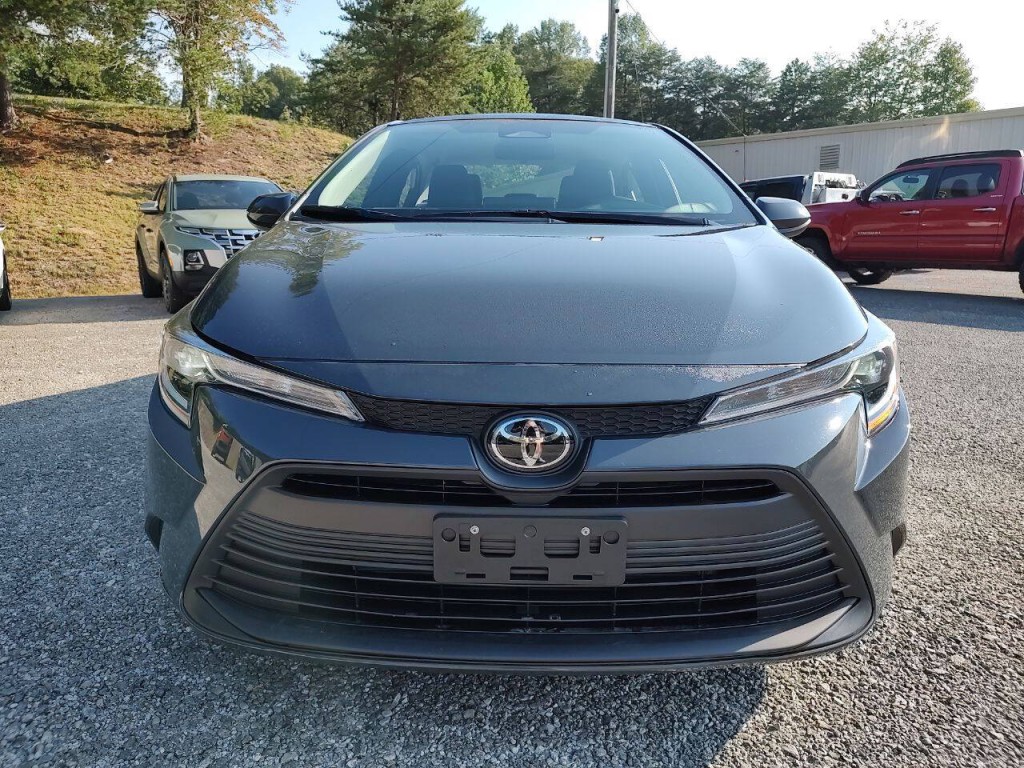 2024 Toyota Corolla Image 2