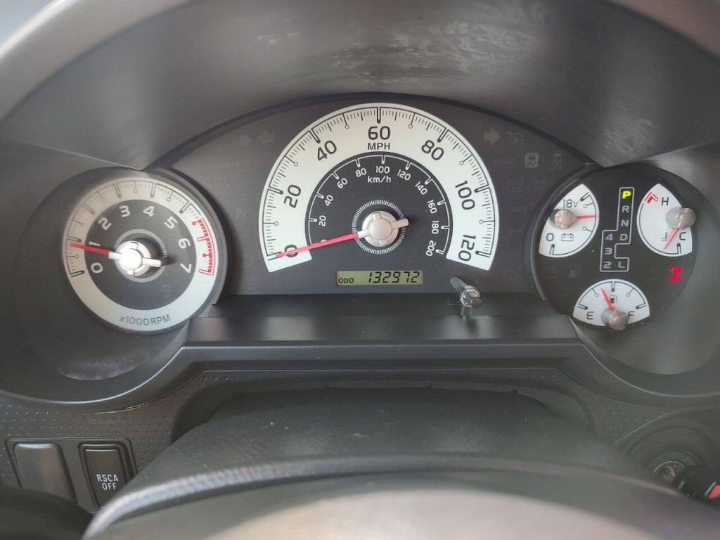 2012 Toyota FJ Cruiser Image 27