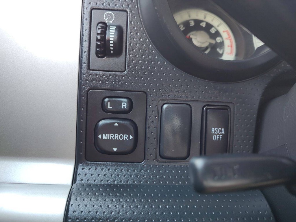 2012 Toyota FJ Cruiser Image 29