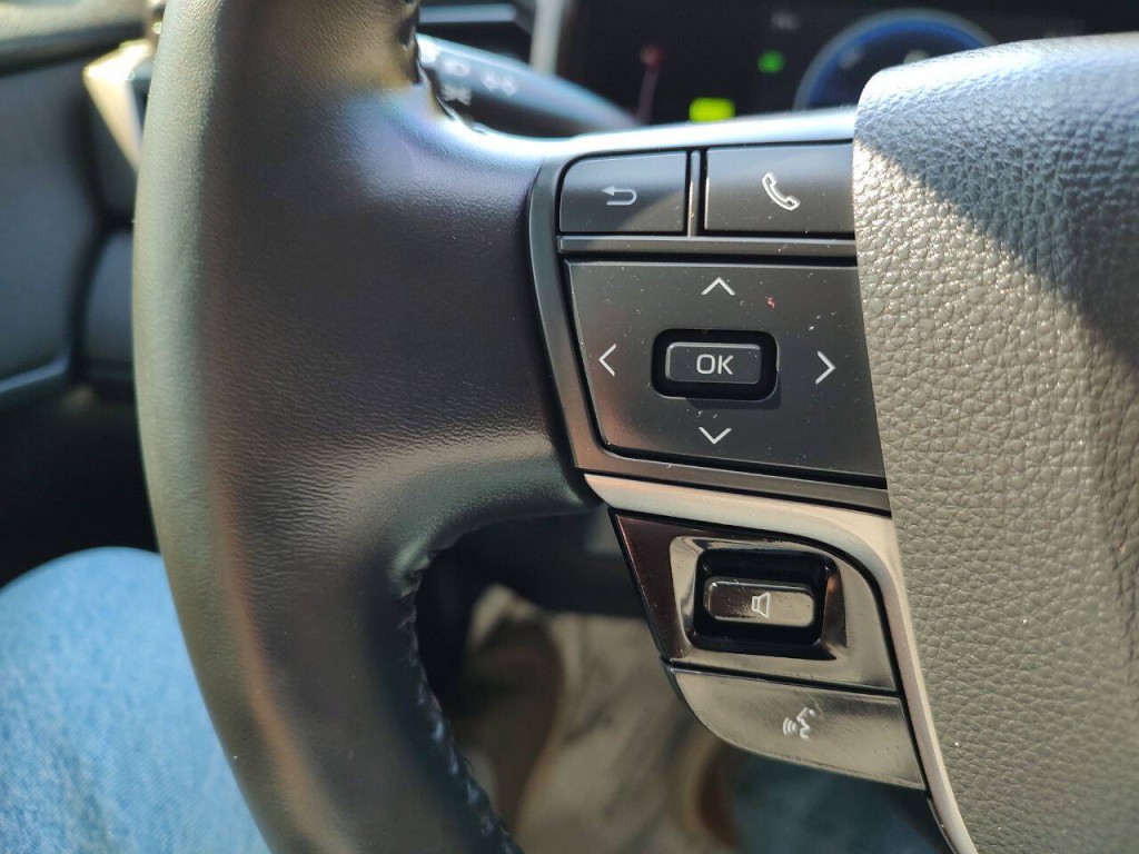2025 Toyota Camry Image 27