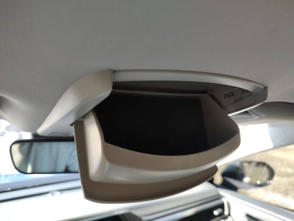 2025 Toyota Camry Image 33