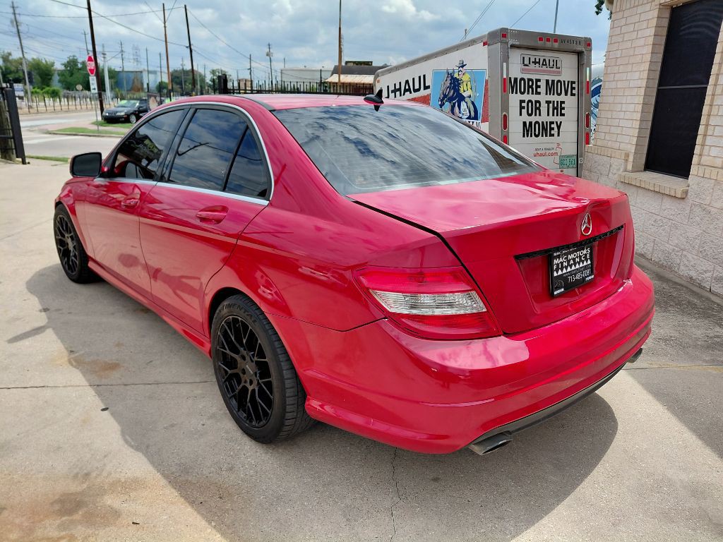 2008 Mercedes-Benz C-Class Image 2