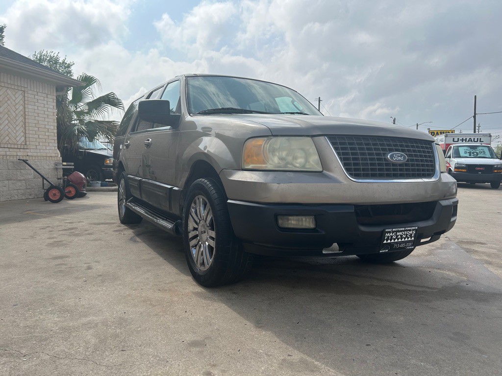 2003 Ford Expedition Image 13