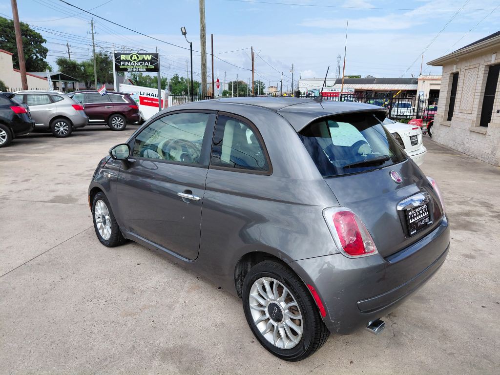 2013 FIAT 500 Image 17