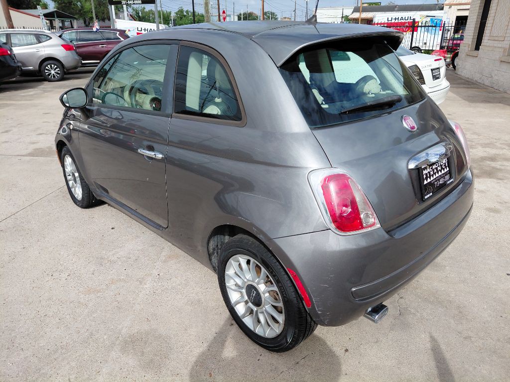 2013 FIAT 500 Image 4