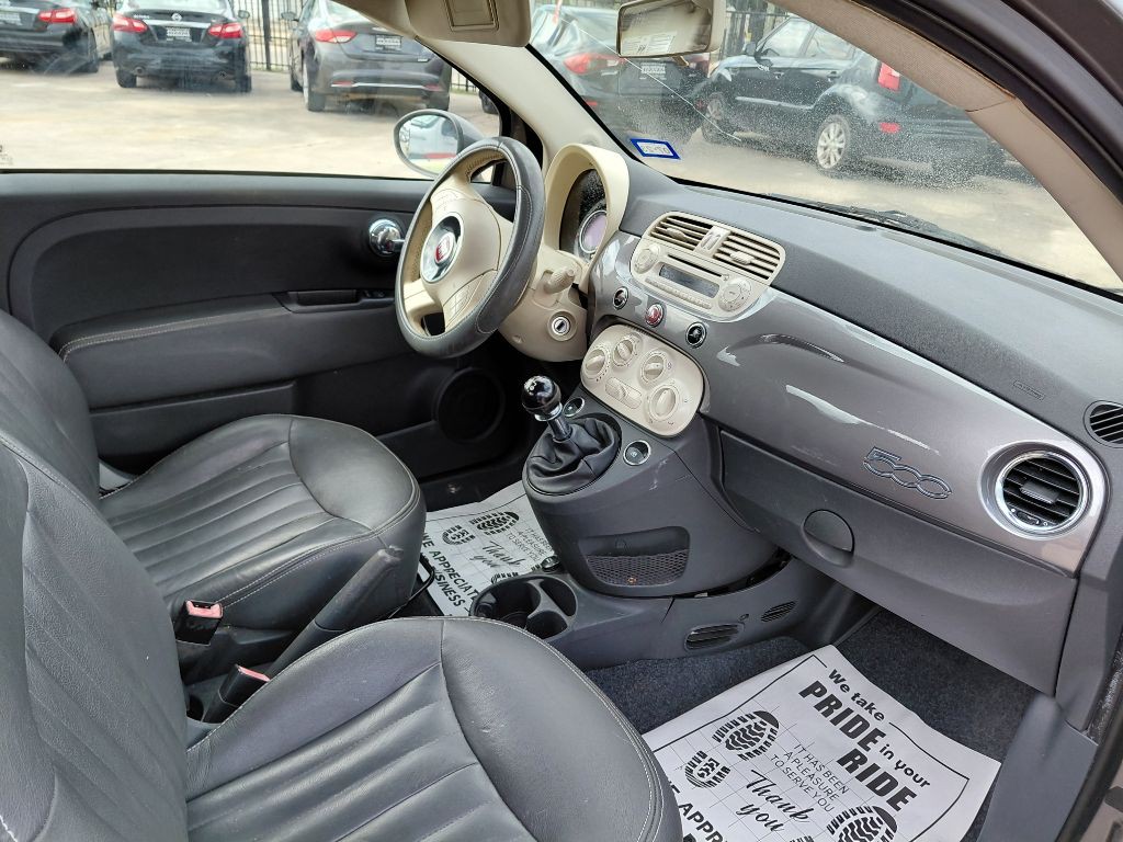 2013 FIAT 500 Image 10