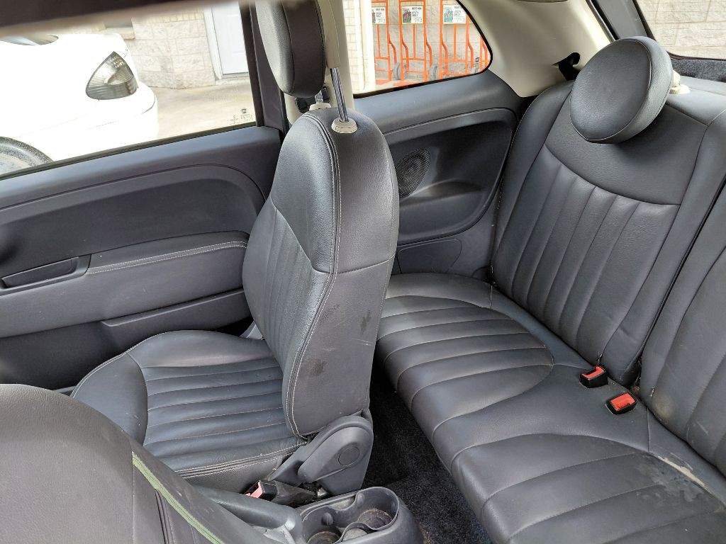 2013 FIAT 500 Image 12