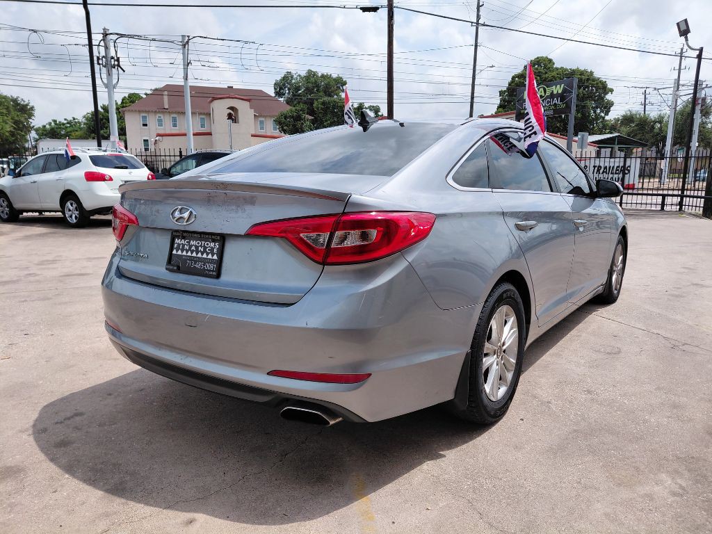 2015 Hyundai Sonata Image 3