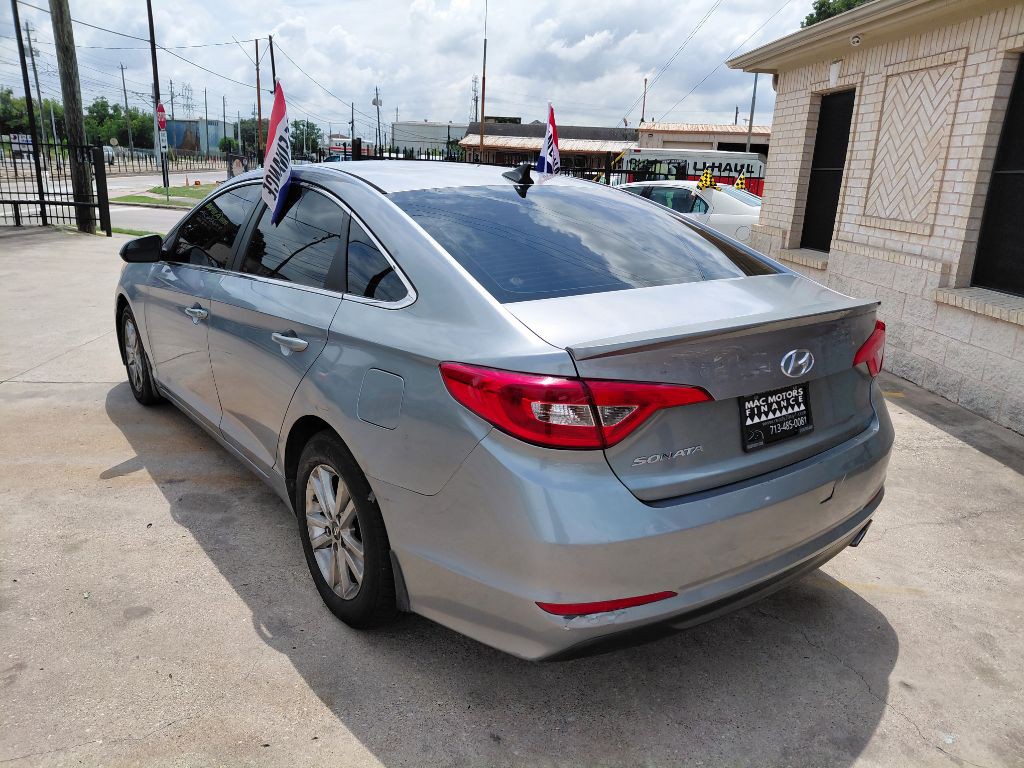2015 Hyundai Sonata Image 9