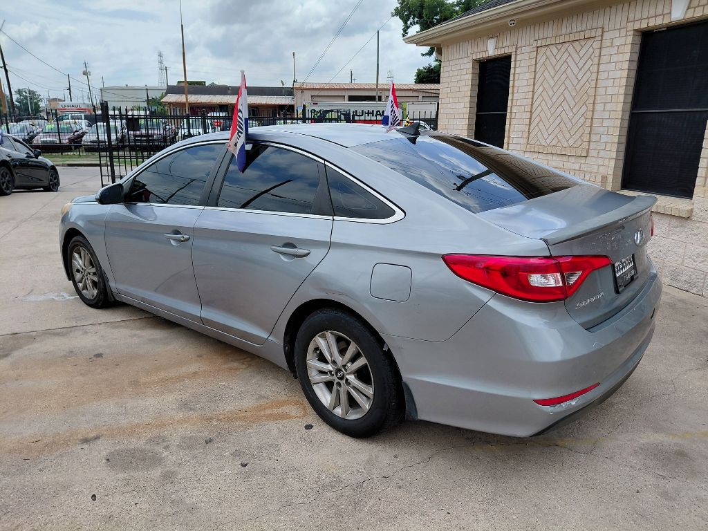 2015 Hyundai Sonata Image 24