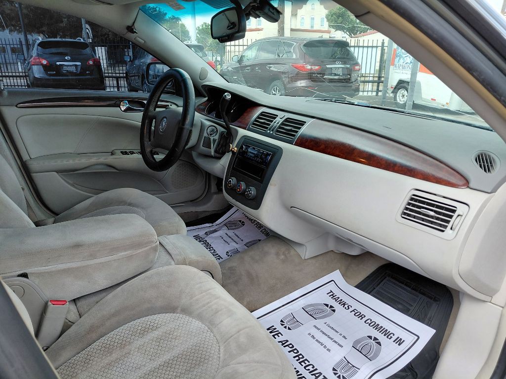 2008 Buick Lucerne Image 7