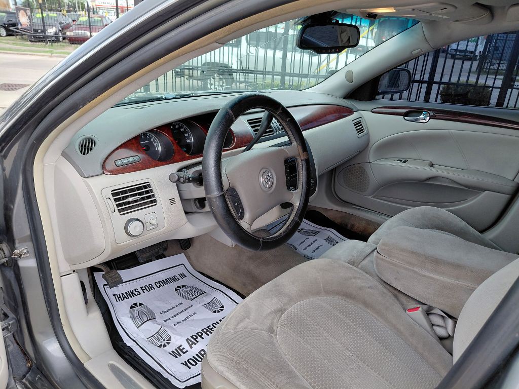 2008 Buick Lucerne Image 8