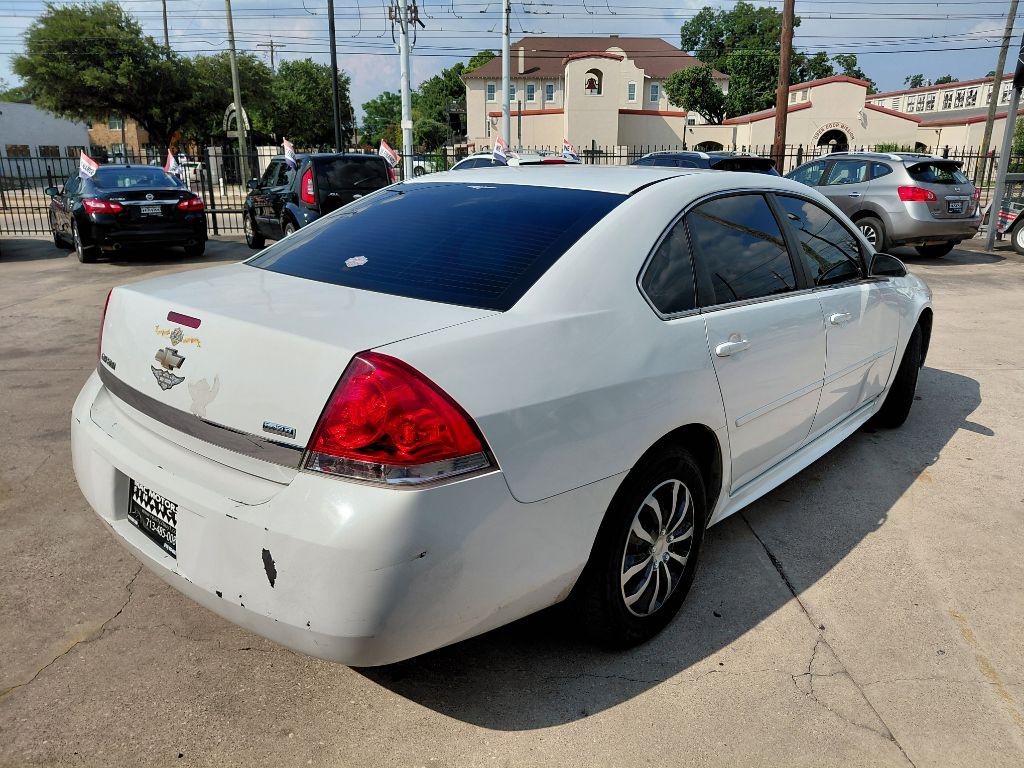 2011 Chevrolet Impala Image 4