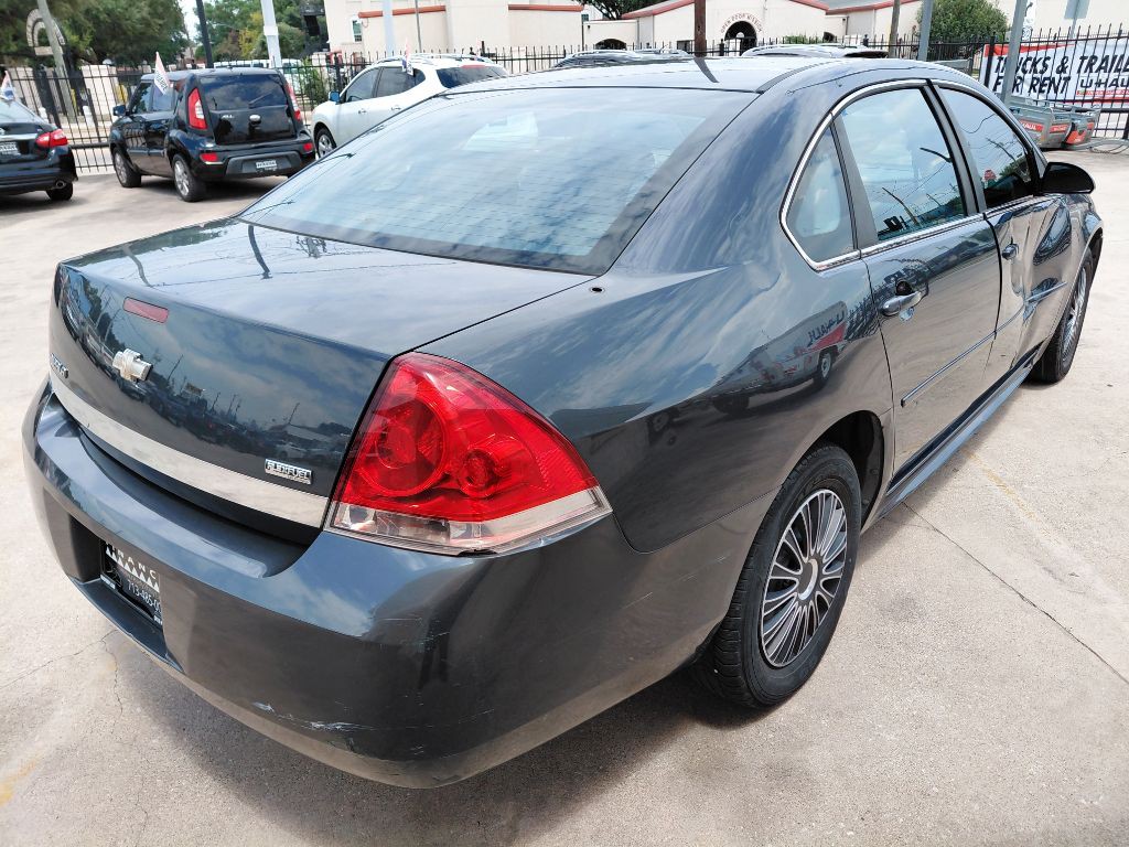2011 Chevrolet Impala Image 11
