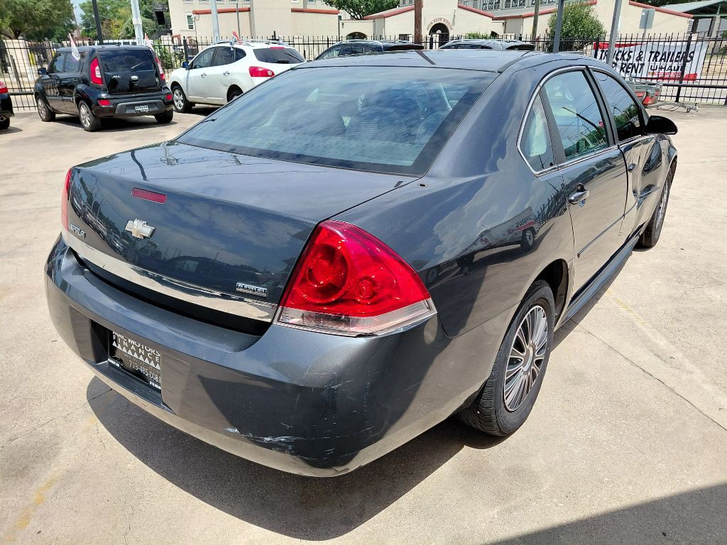2011 Chevrolet Impala Image 13