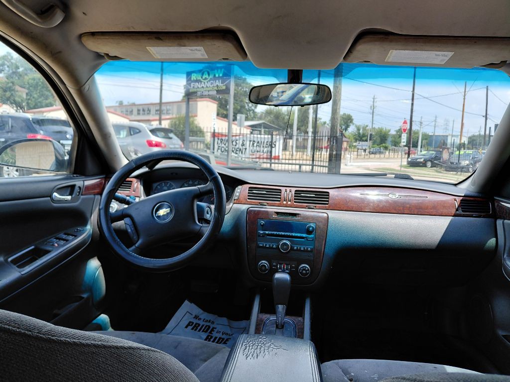 2011 Chevrolet Impala Image 21