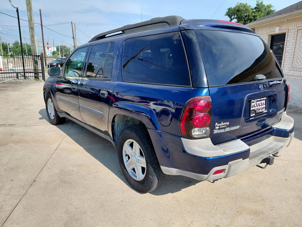 2003 Chevrolet Trailblazer Image 2